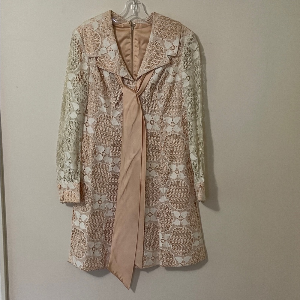 Cream and Peach Lace Crochet Satin Overlay 1960s Swing style Mini Dress